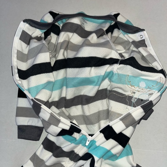 Carter’s Simple Joy 3T Striped Blue Gray Blue 1 Piece Winter Cute Winter Moose - Picture 9 of 10